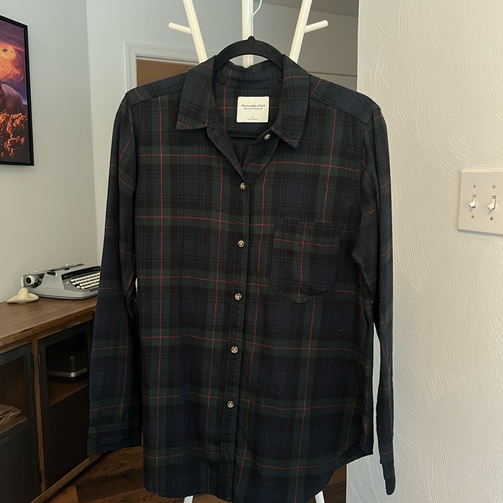 Women’s Abercrombie & Fit h Plaid Shirt